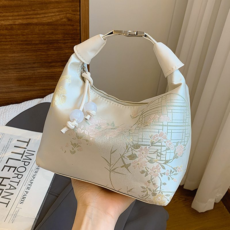 Women'S Accessories Handbags - Китайская сумка на запястье в старинном