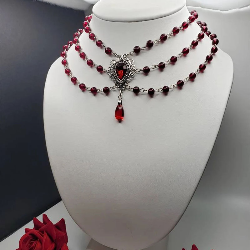 Викторианское колье из бисера  – обзор и цена Women'S Victorian Accessories